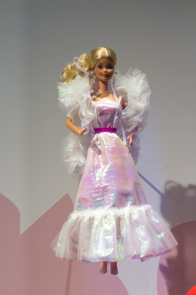 La petite vie de Ci Exposition Barbie 00075